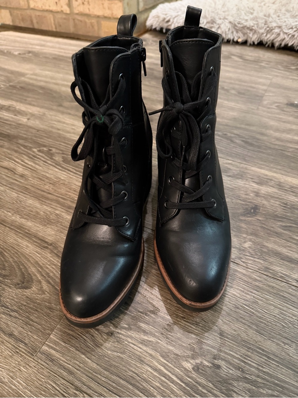 SOUL Naturalizer Black Lace-Up Ankle Boots with Brown Trim